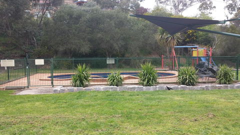 Castle Motel - Your Accommodation 2