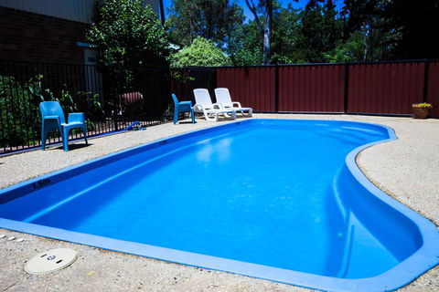 Castlemaine Central Cabin & Van Park - Your Accommodation 0