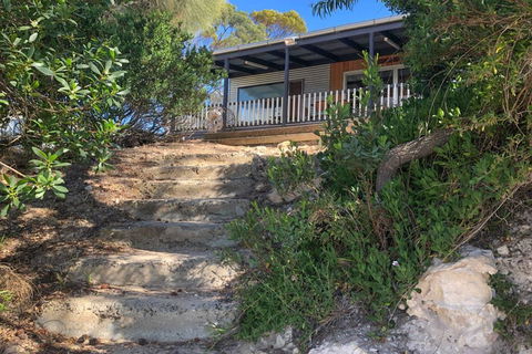 CDC-625 Beach House - Your Accommodation 3
