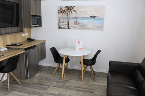 Central Motor Inn - Your Accommodation 3