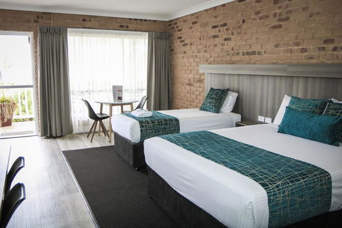 Central Motor Inn - Your Accommodation 0