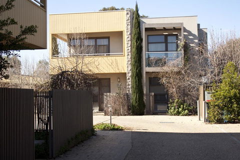 Central Shepparton Apartments - Your Accommodation 0