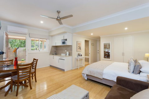 Chapel Woods Bed And Breakfast - Your Accommodation 0