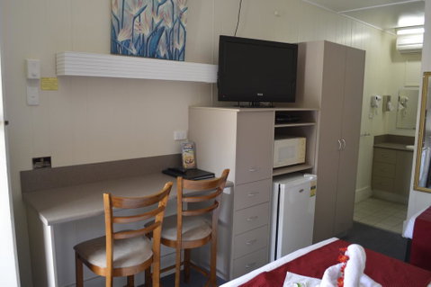 Charters Towers Motel - Your Accommodation 3
