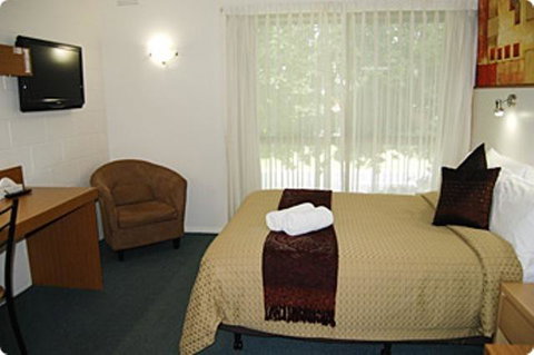 City Gardens Motel - Your Accommodation 1