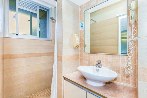 City Star Lodge - Your Accommodation 3