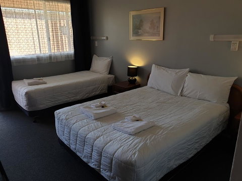 Civic Motel Grafton - Your Accommodation 3