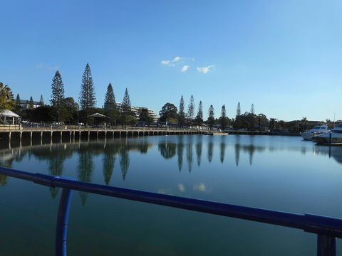 Cleveland Holiday Home - Your Accommodation 0