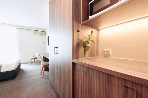 Club Laverton - Your Accommodation 3