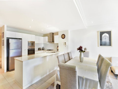 Coast Apartment 26 - Your Accommodation 3