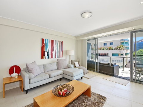 Coast Luxury Apartment 22 - Your Accommodation 2