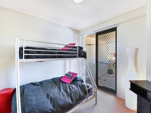Coast Luxury Apartment 22 - Your Accommodation 1