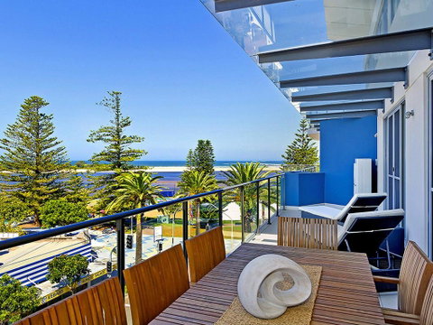 Coast Luxury Apartment 24 - Your Accommodation 0