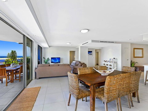 Coast Luxury Apartment 24 - Your Accommodation 2