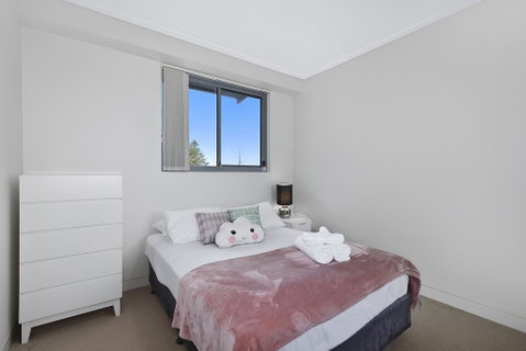 Coast Luxury Apartment 32 - Your Accommodation 3