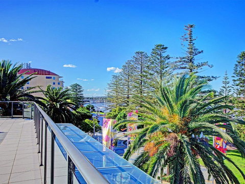 Coast Luxury Apartments 17 - Your Accommodation 1