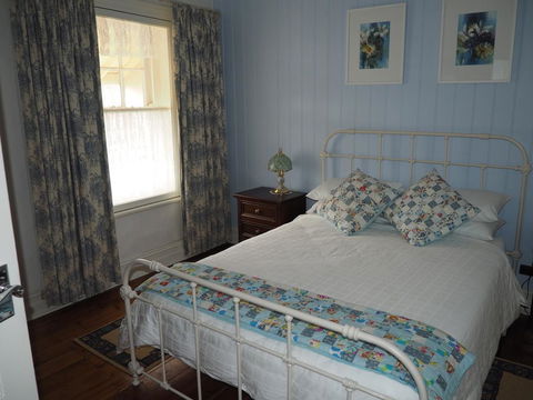 Cobblers Cottage B&B - Your Accommodation 3