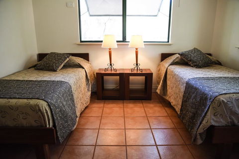 Cocos Beach Bungalows - Your Accommodation 1