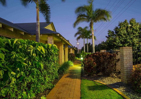 Comfort Inn & Suites Karratha - Your Accommodation 0