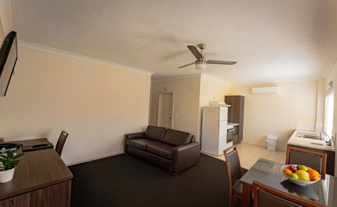 Comfort Inn And Suites Robertson Gardens - Your Accommodation 1