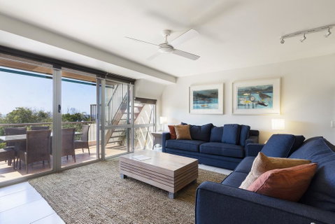 Comfortable & Stylish With Rooftop Spa - Your Accommodation 3