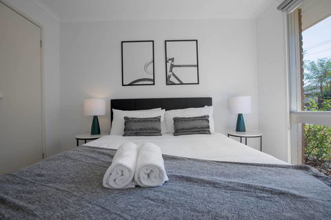 Comfy Beautiful 3Beds House In Epping - Your Accommodation 1