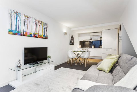 Complete Host AquaLuna Apartments - Your Accommodation 1