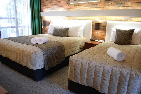 Connells Motel & Serviced Apartments - Your Accommodation 3