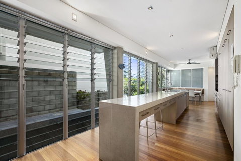Contemporary & Central, Sunshine Beach - Your Accommodation 3
