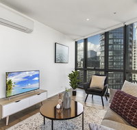 Contemporary Luxury With Views At Maya Waterfront - Your Accommodation
