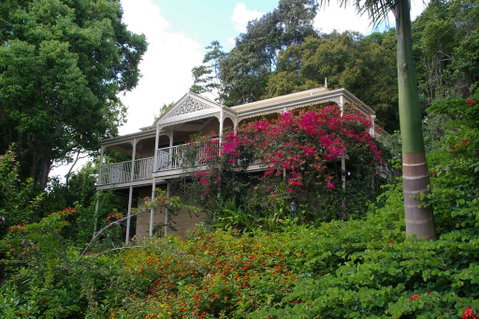 Cooroy Country Cottages - Your Accommodation 1