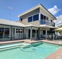 Coorumbong 36 - 6 BDRM Canal Home With Pool - Your Accommodation