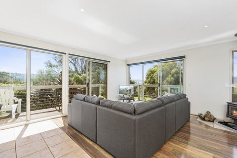 Coral Reef - Your Accommodation 2