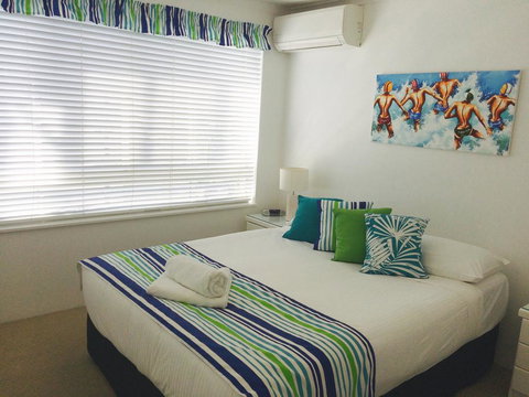 Coral Sea Apartments - Your Accommodation 2