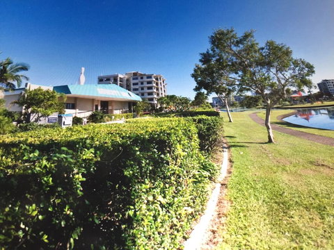 Coral Sea Views Beachfront Penthouse - Your Accommodation 2