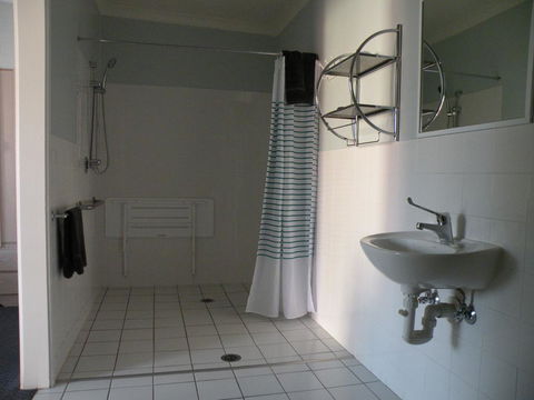 Corowa Motor Inn - Your Accommodation 2