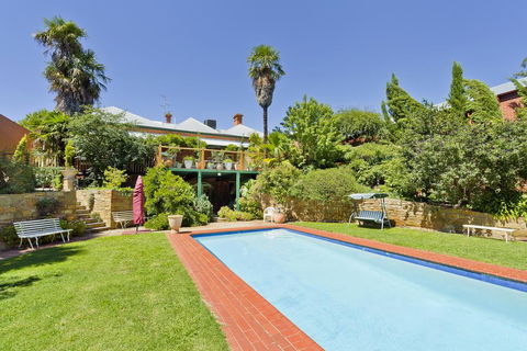 Corvah House - Your Accommodation 0