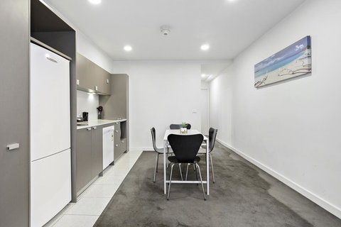 Cosmopolitan Hotel Melbourne - Your Accommodation 1