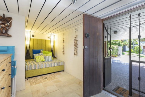 Cosy Hideaway, Sunshine Beach - Your Accommodation 2