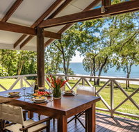 Cottonwood - Private Beachfront - Your Accommodation