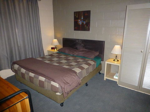 Cottonwood Lodge - Your Accommodation 3