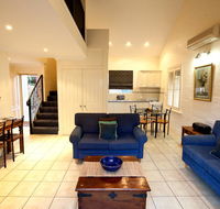 Country Apartments - Your Accommodation