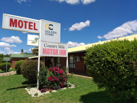 Country Mile Motor Inn - Your Accommodation 0