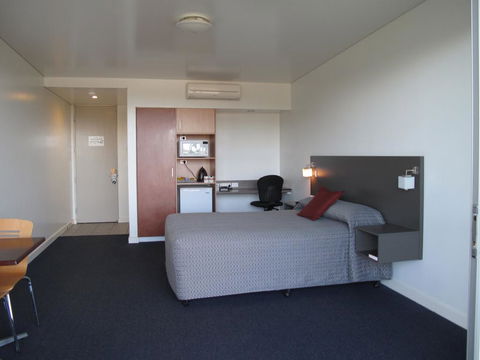 Country Roads Motor Inn Dysart - Your Accommodation 0