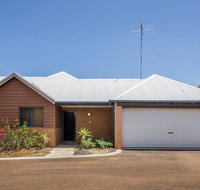 Cozy Cottage - Your Accommodation