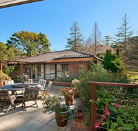 Craigdarroch Courtyard Cottage 22 Bartle Road - Your Accommodation