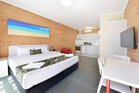 Cranbourne Motor Inn - Your Accommodation 1