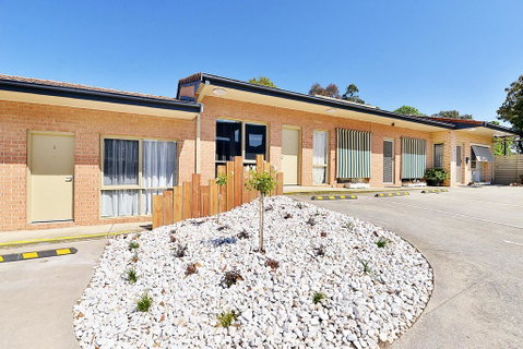 Cranbourne Motor Inn - Your Accommodation 0