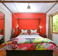 Crater Lakes Rainforest Cottages - Your Accommodation