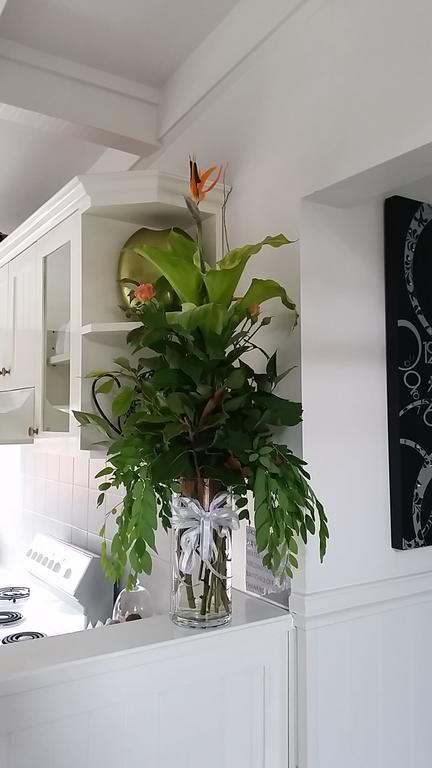 Creek Cottage Bed And Breakfast - Your Accommodation 1